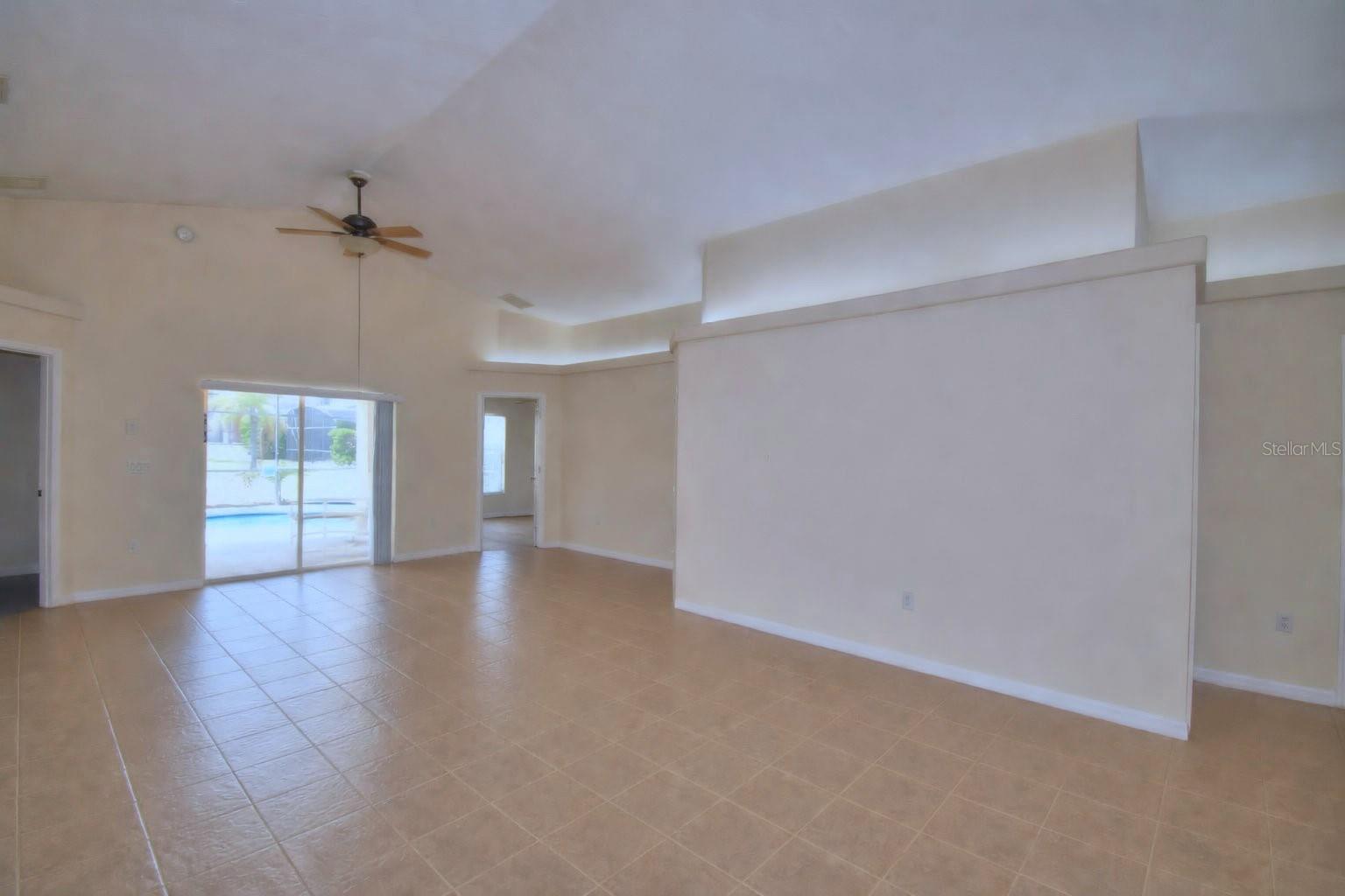 Image 13 of 54 For 123 Hummingbird Pass