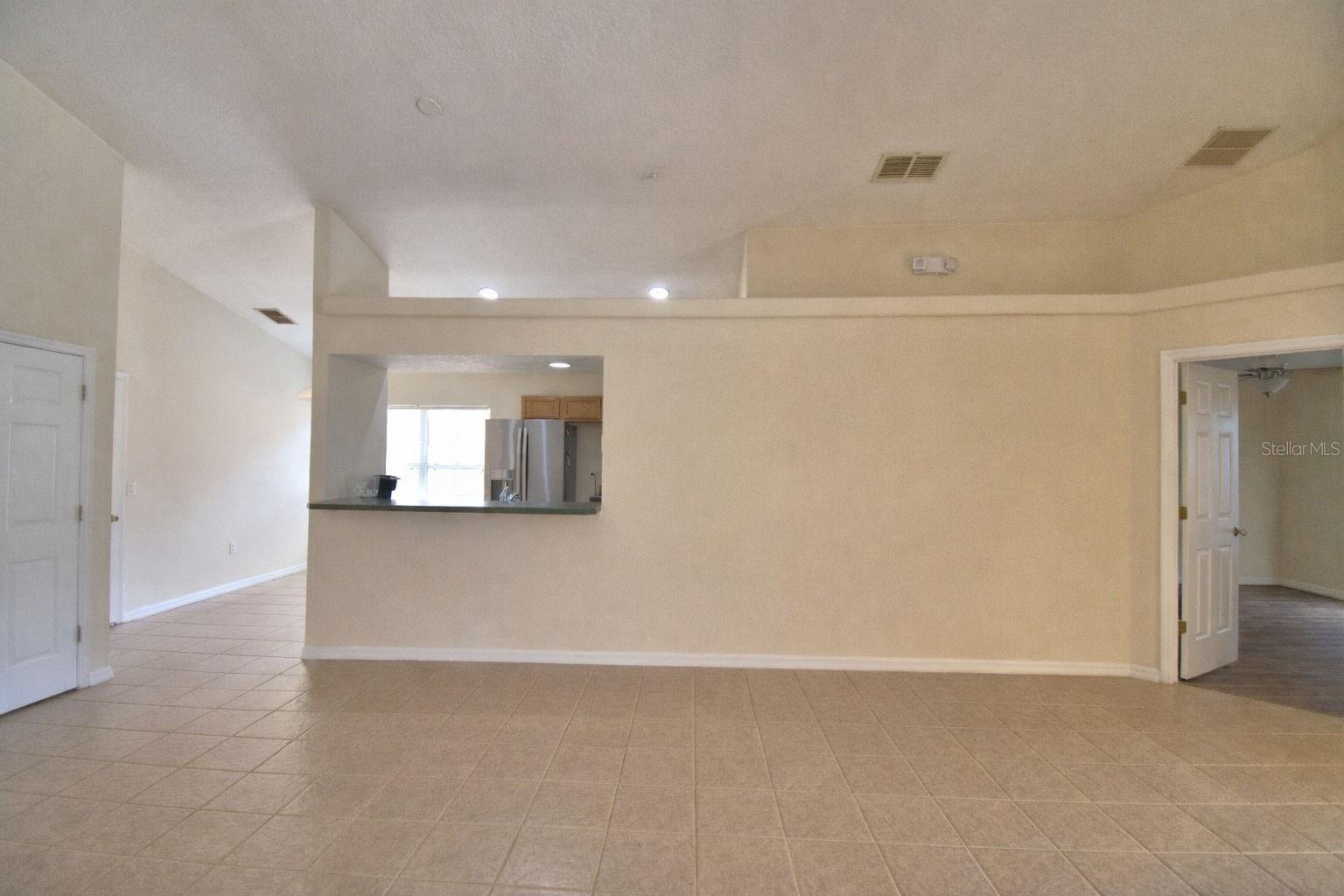 Image 14 of 54 For 123 Hummingbird Pass