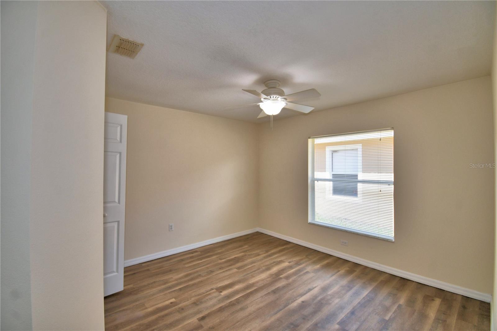 Image 28 of 54 For 123 Hummingbird Pass