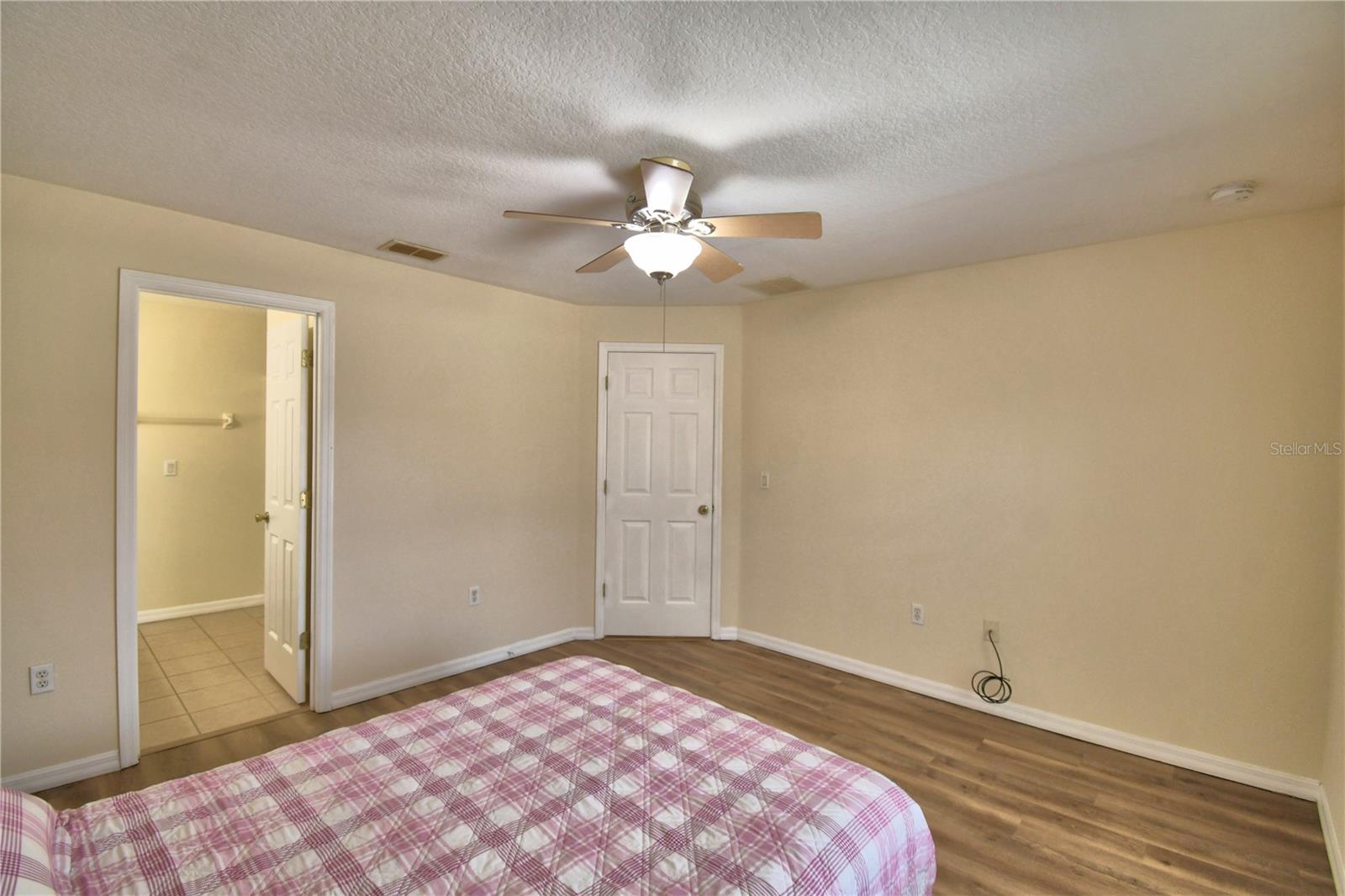 Image 35 of 54 For 123 Hummingbird Pass