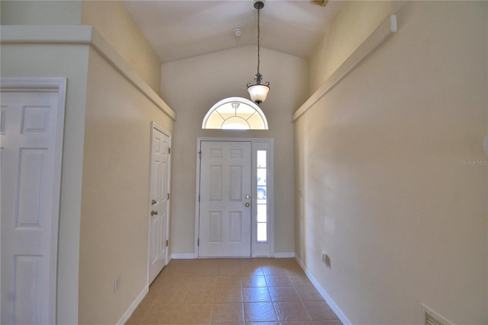 Image 7 of 54 For 123 Hummingbird Pass