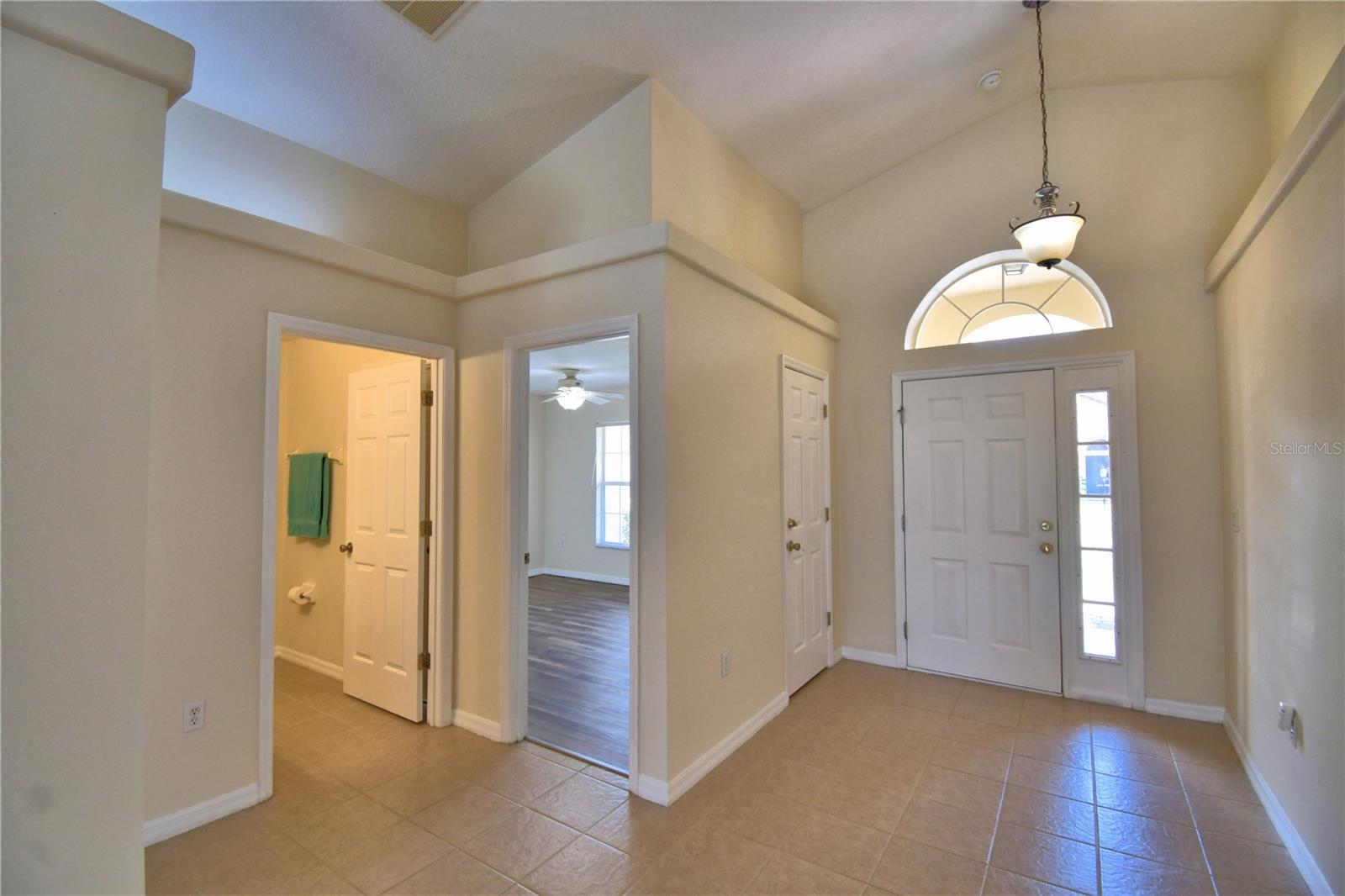 Image 8 of 54 For 123 Hummingbird Pass