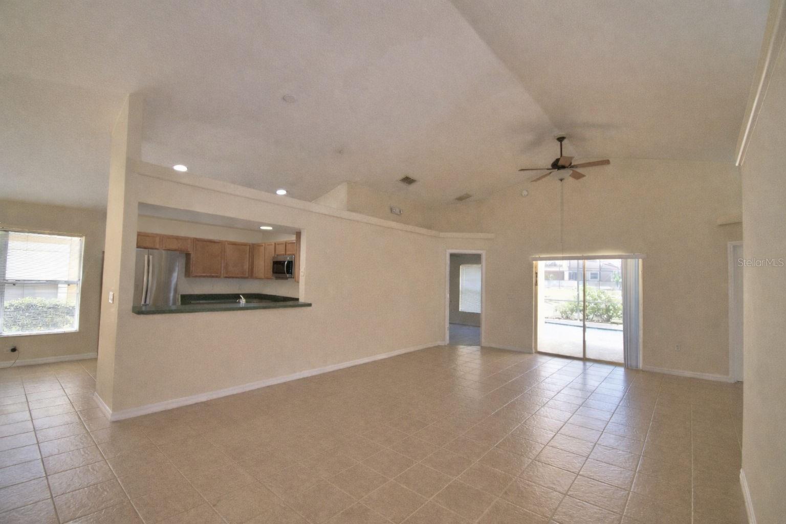 Image 9 of 54 For 123 Hummingbird Pass