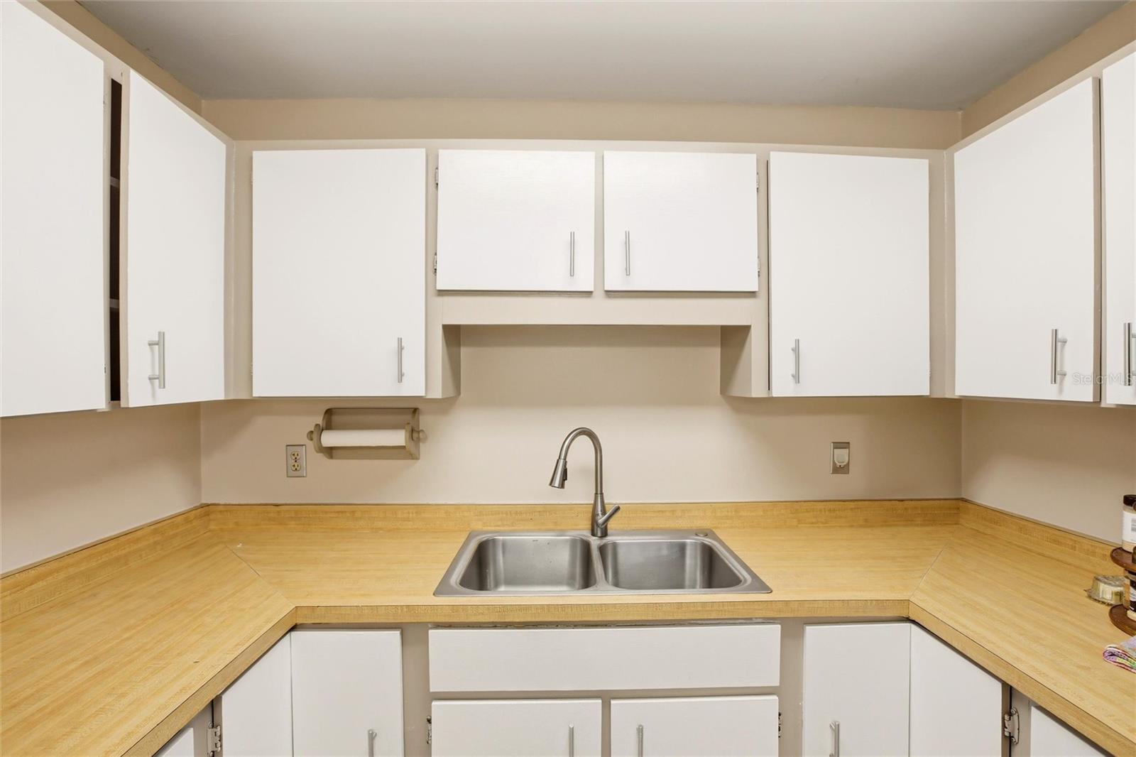 Image 8 of 61 For 49 Williams Road