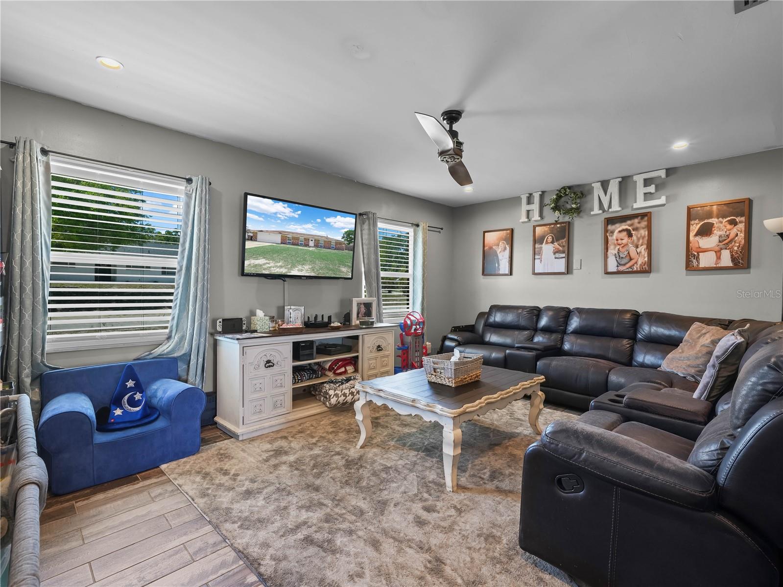 Image 6 of 26 For 828 Brentwood Drive