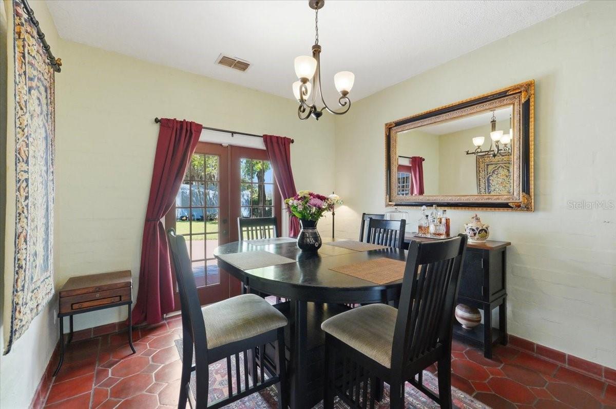 Image 20 of 48 For 337 Sessoms Avenue