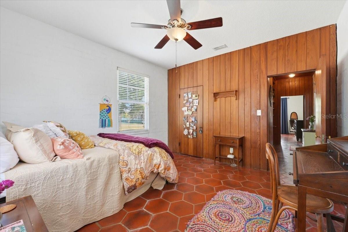 Image 29 of 48 For 337 Sessoms Avenue