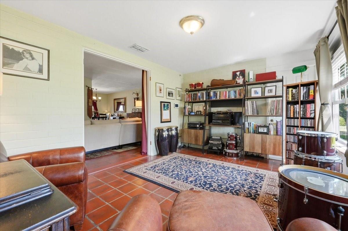 Image 32 of 48 For 337 Sessoms Avenue