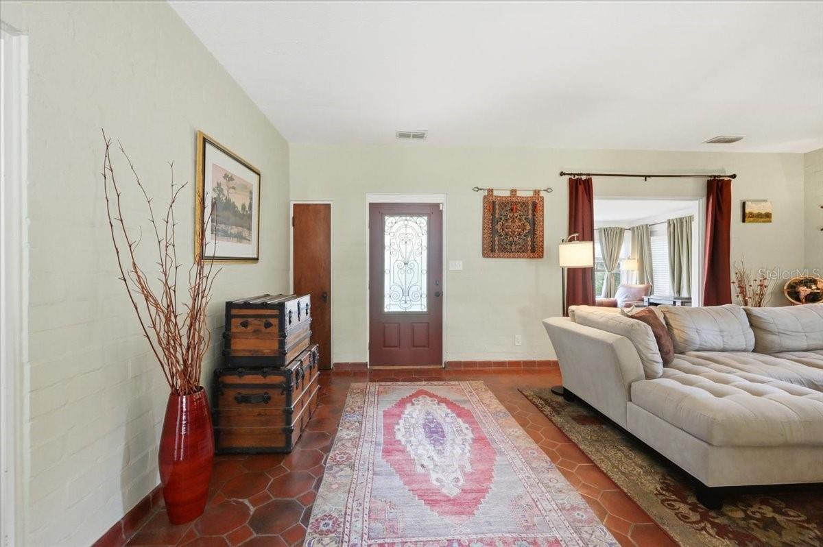 Image 6 of 48 For 337 Sessoms Avenue