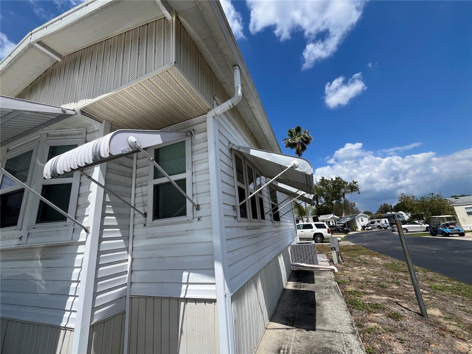 Image 2 of 33 For 7392 International Circle