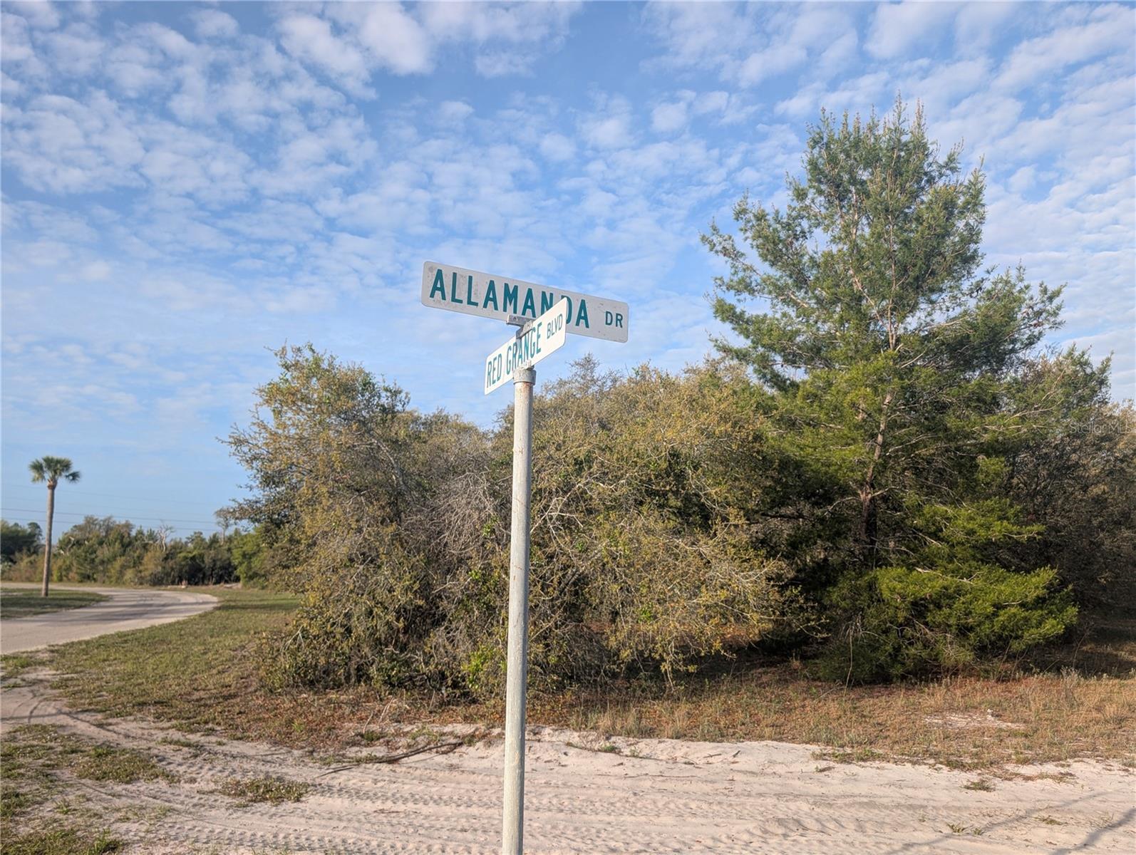 Image 2 of 48 For 1 Allamanda Drive