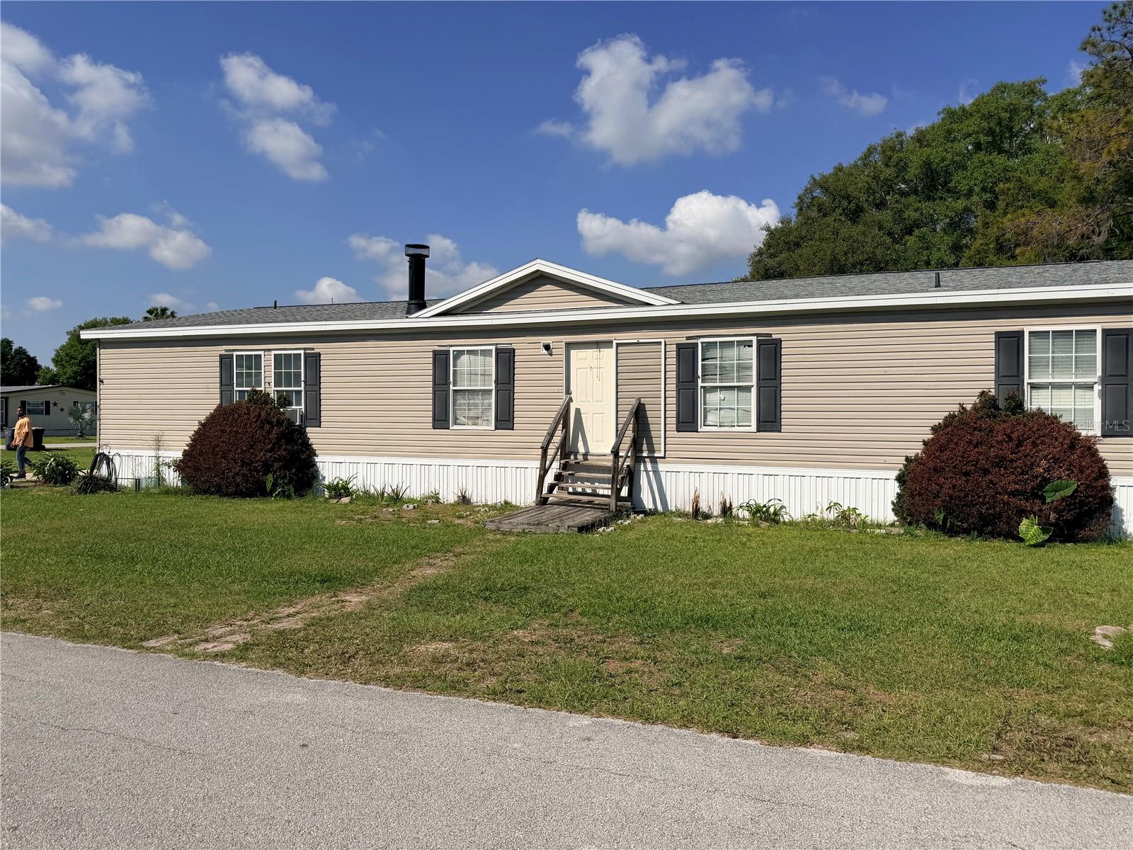 Image 2 of 18 For 9134 Samaritan Avenue