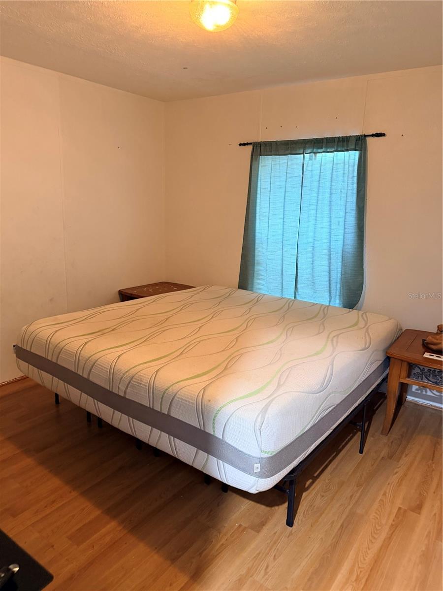 Image 6 of 18 For 9134 Samaritan Avenue