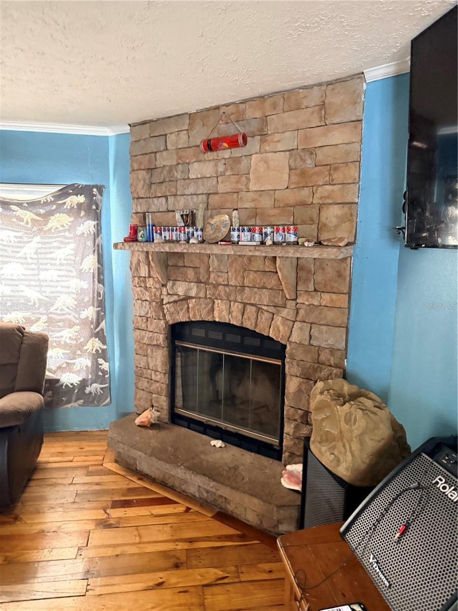 Image 8 of 18 For 9134 Samaritan Avenue