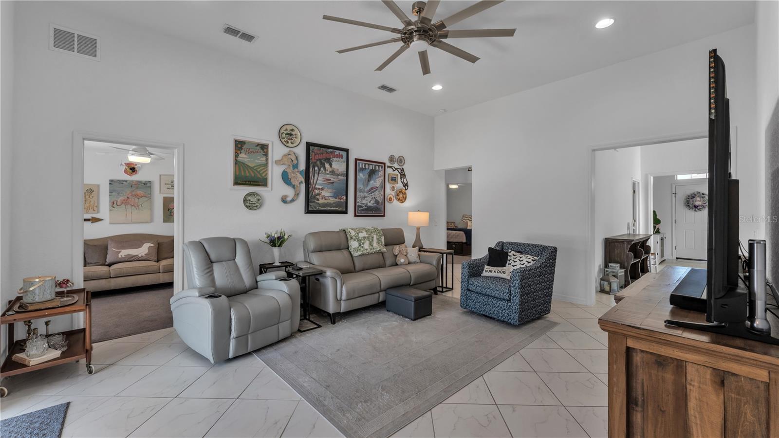 Image 19 of 35 For 115 Kissengen Park Boulevard