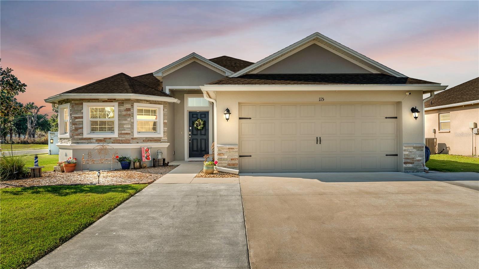 Image 3 of 35 For 115 Kissengen Park Boulevard