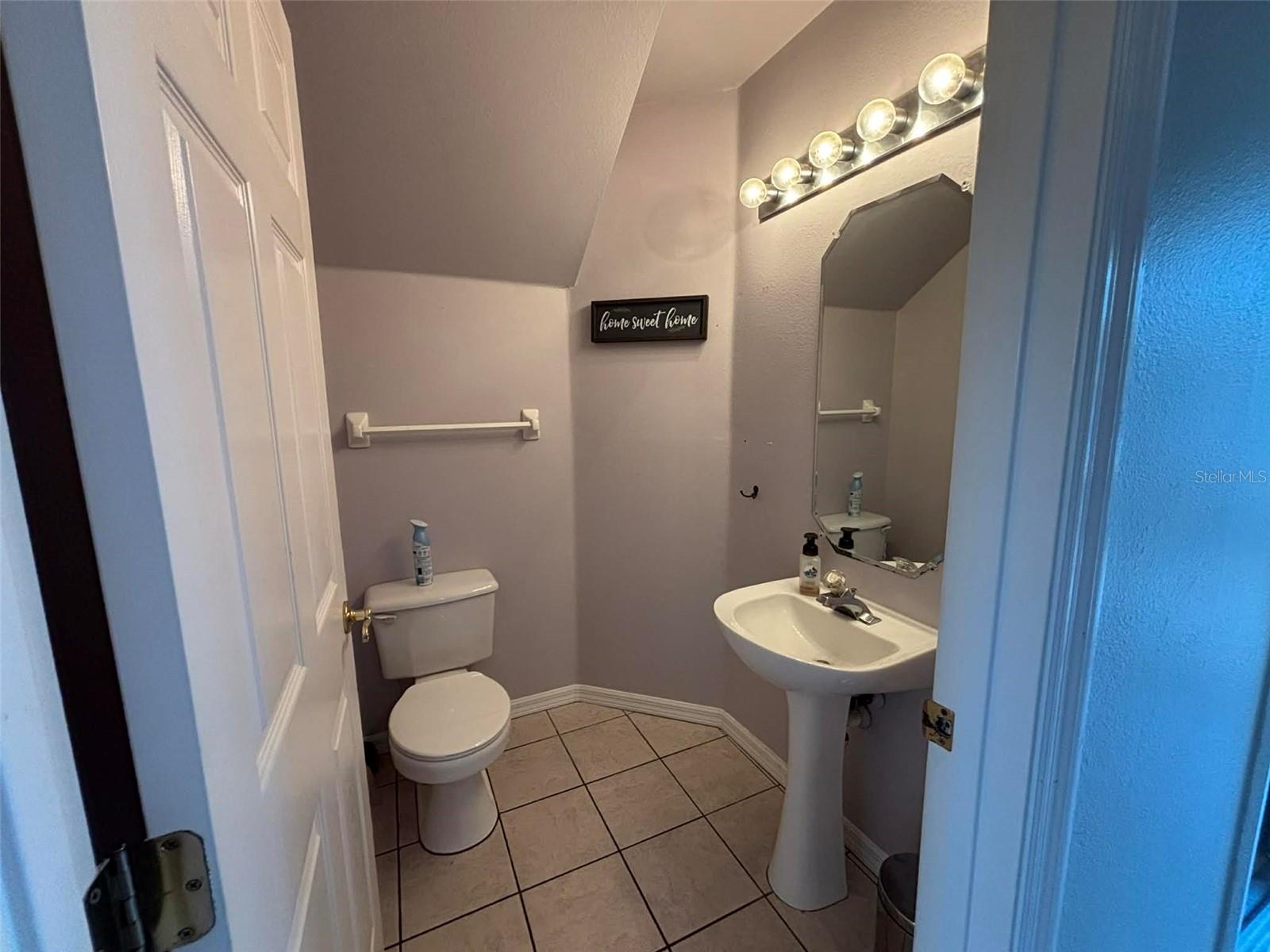 Image 11 of 20 For 2487 St. Augustine Boulevard