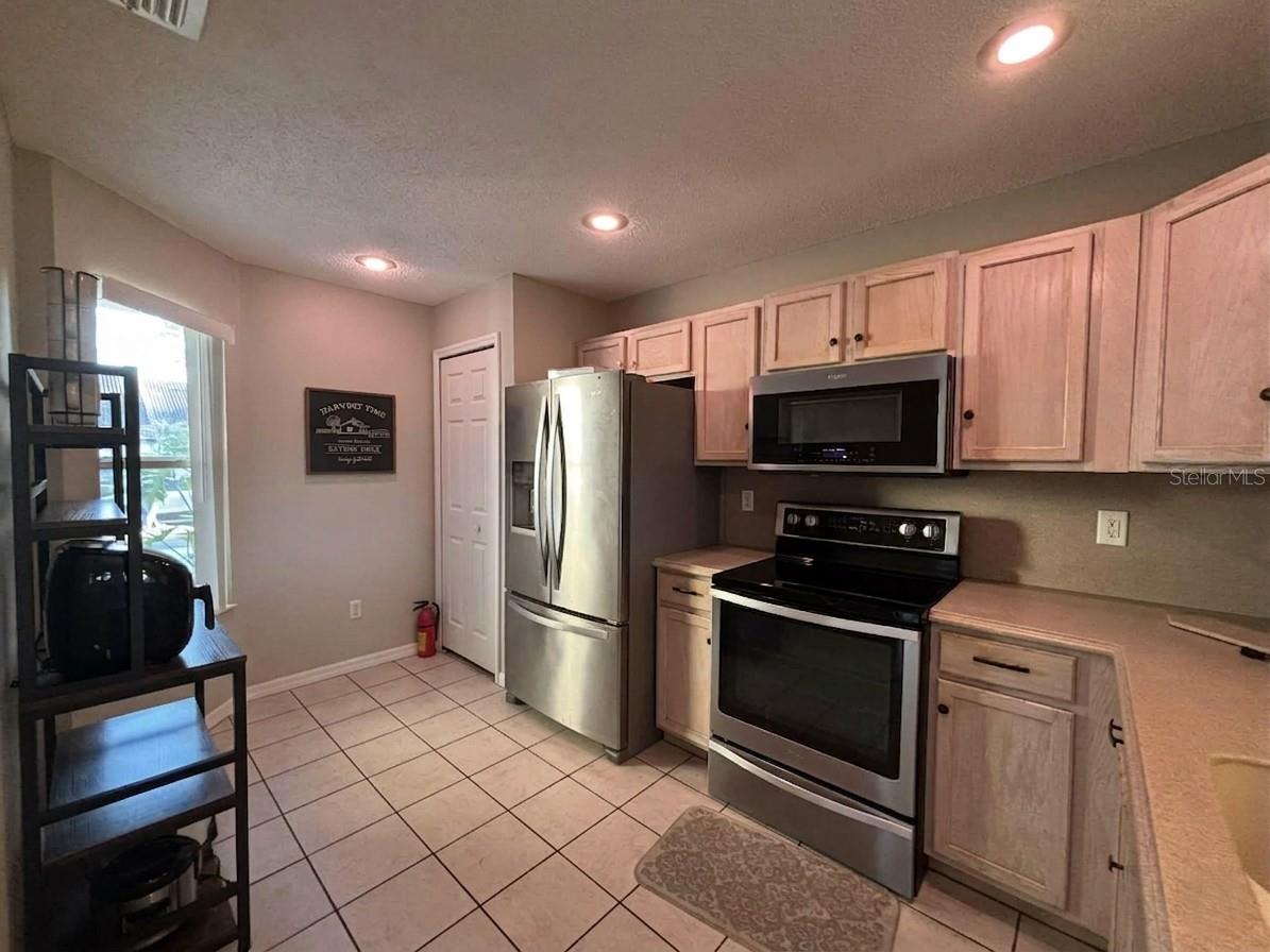 Image 6 of 20 For 2487 St. Augustine Boulevard