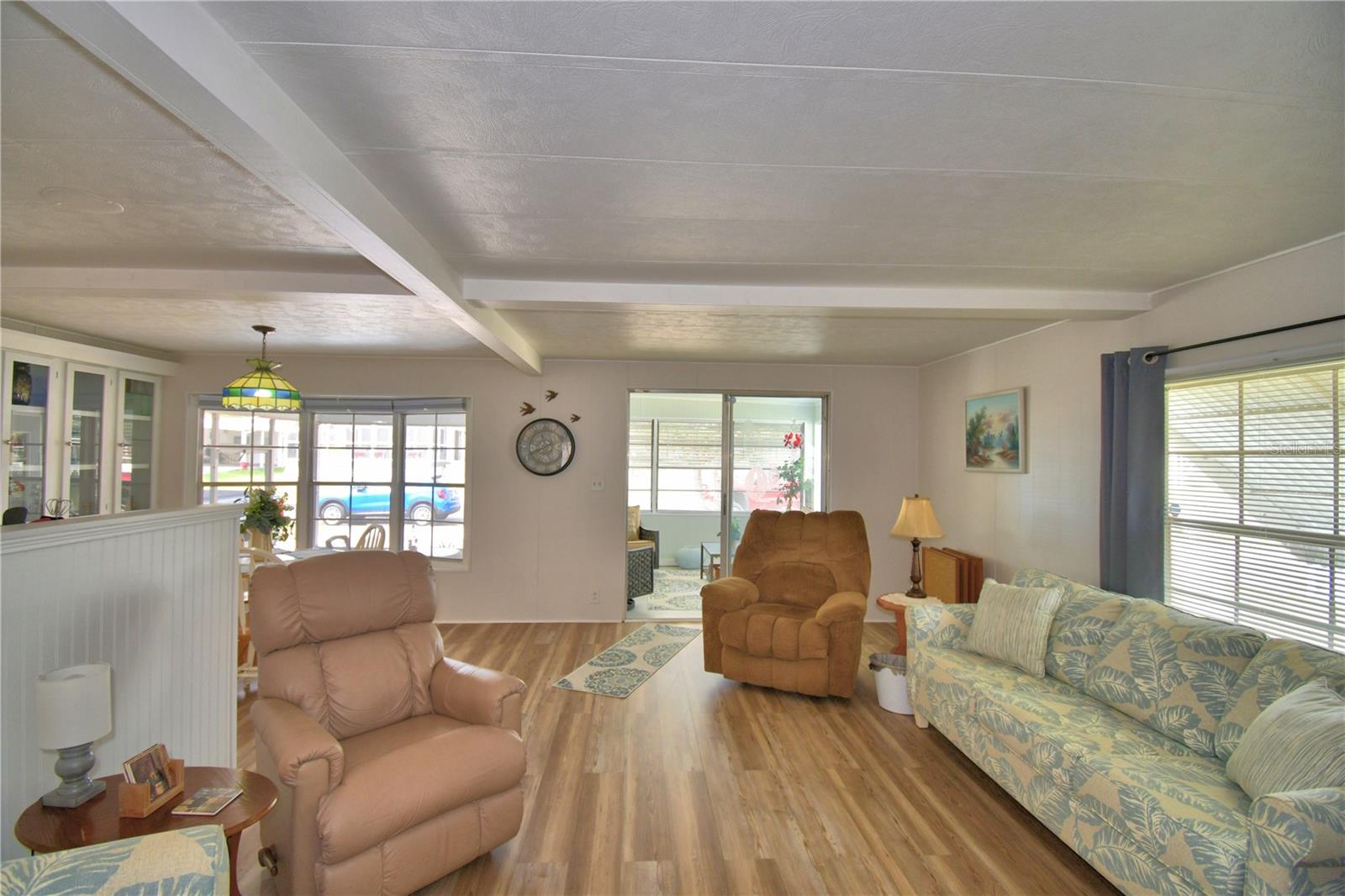 Image 10 of 55 For 1610 Reynolds Road 293