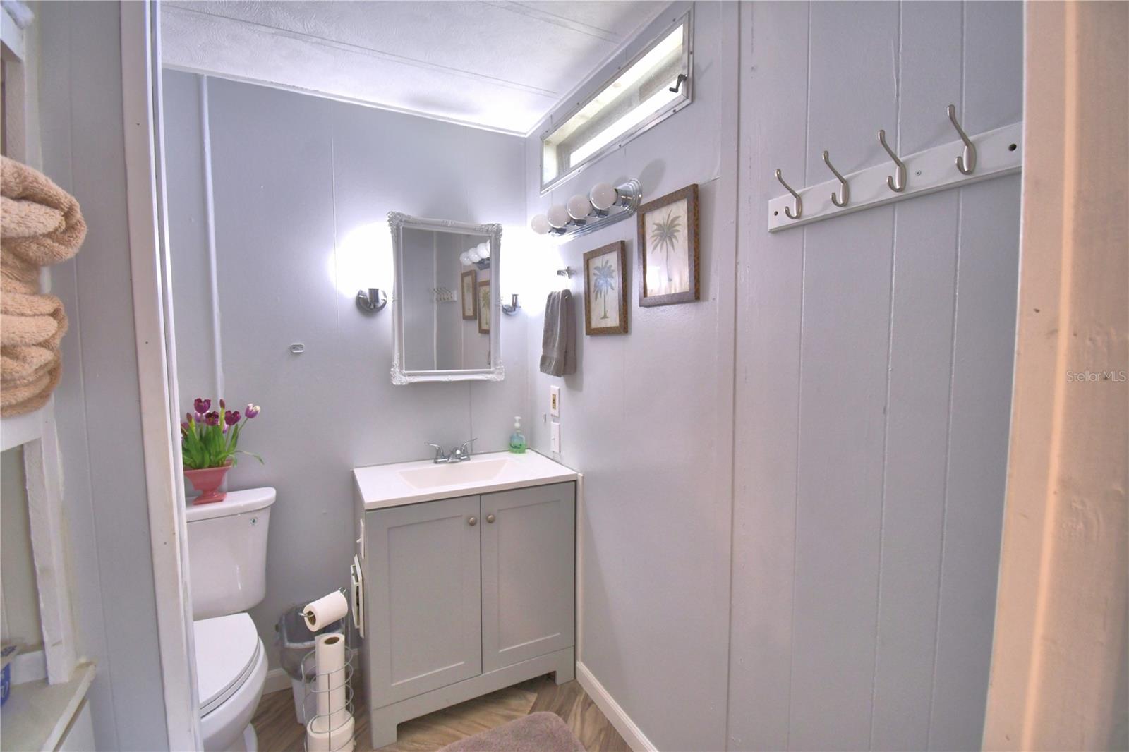 Image 34 of 55 For 1610 Reynolds Road 293