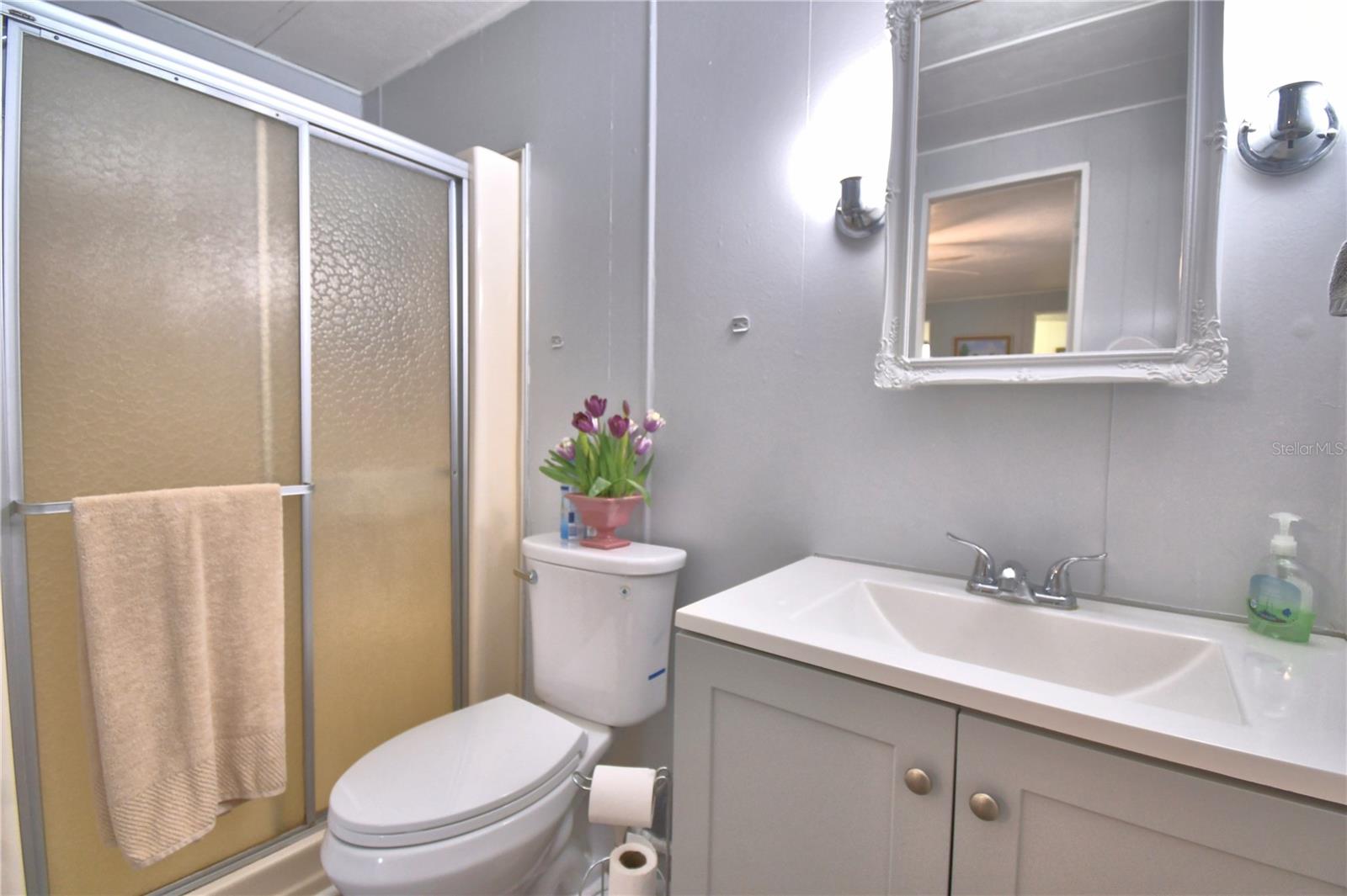 Image 35 of 55 For 1610 Reynolds Road 293