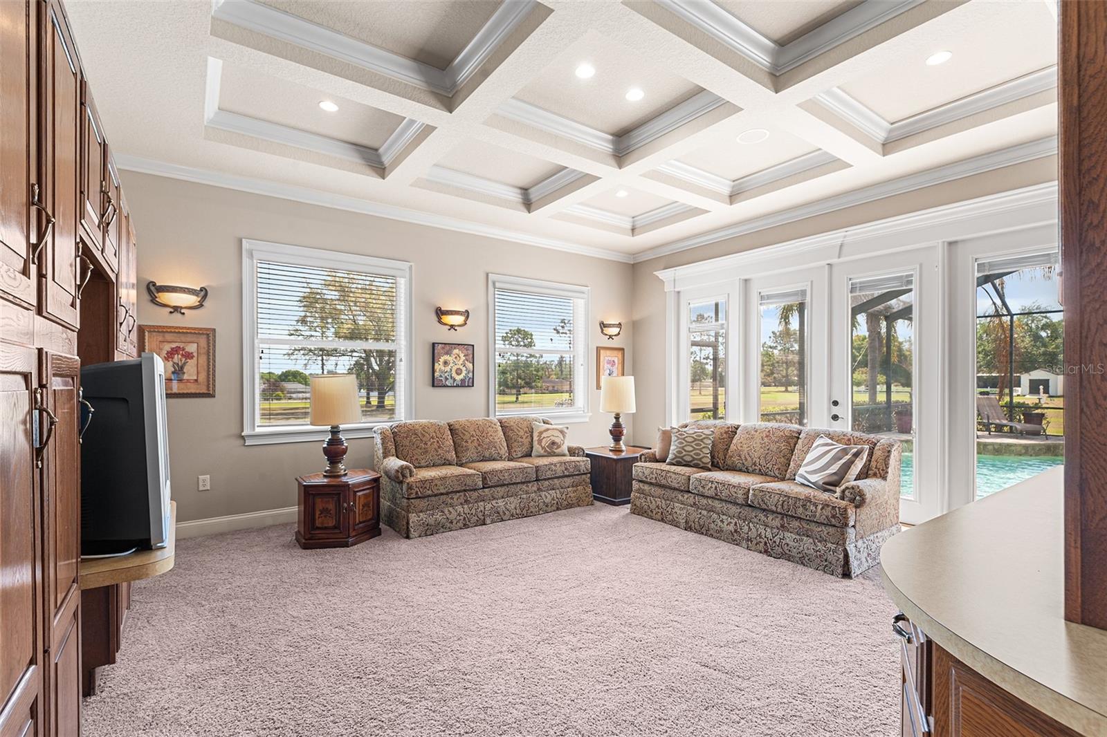 Image 24 of 55 For 1890 E F Griffin Road E