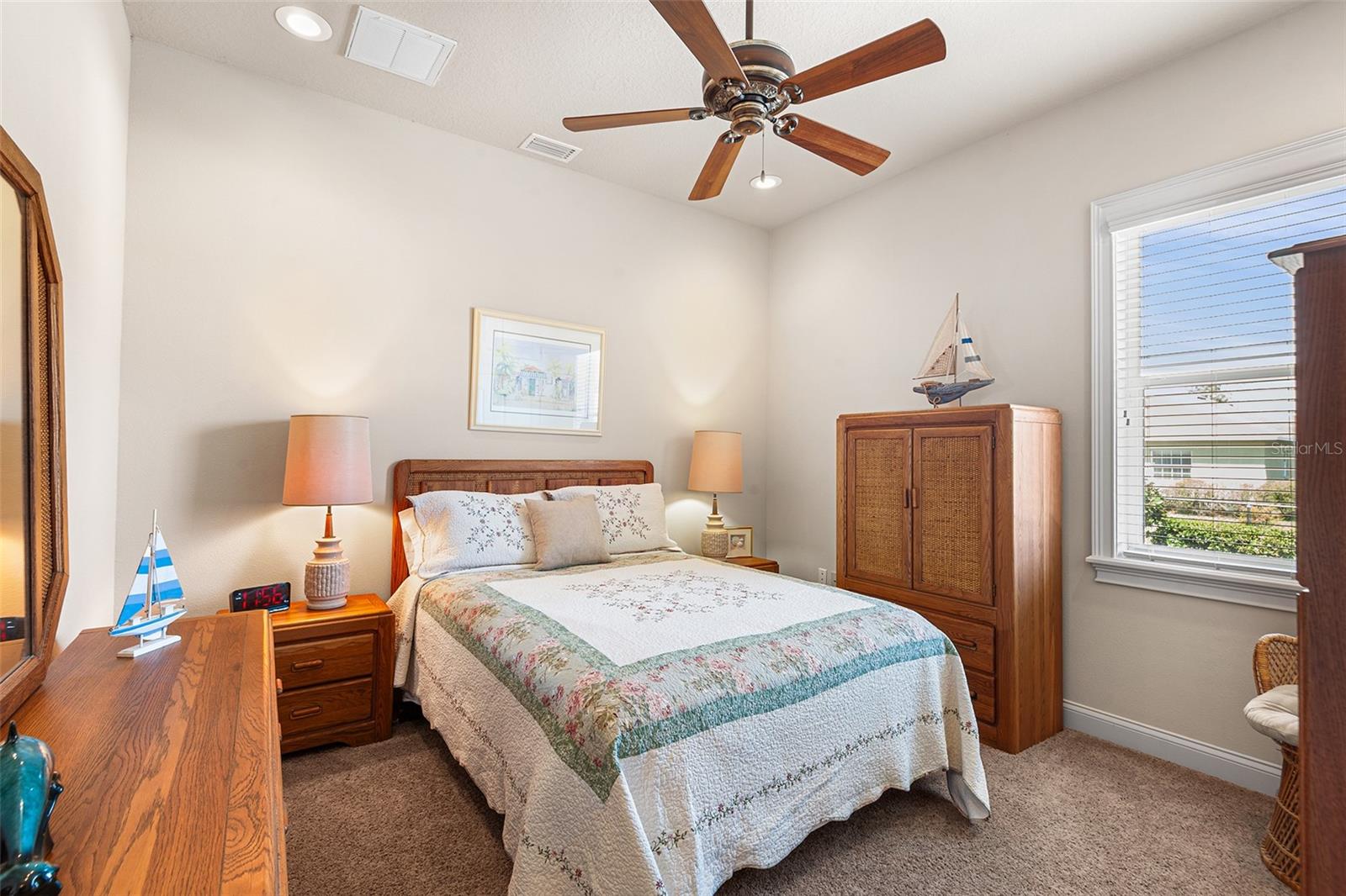 Image 42 of 55 For 1890 E F Griffin Road E