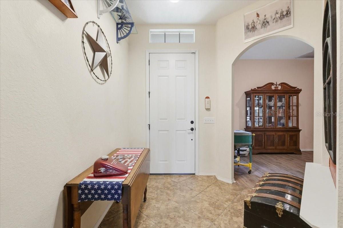 Image 10 of 60 For 1789 Kingsmill Drive