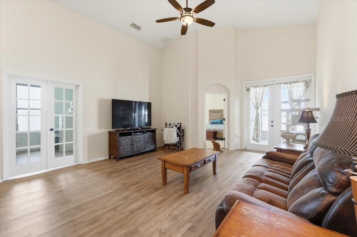 Image 15 of 60 For 1789 Kingsmill Drive