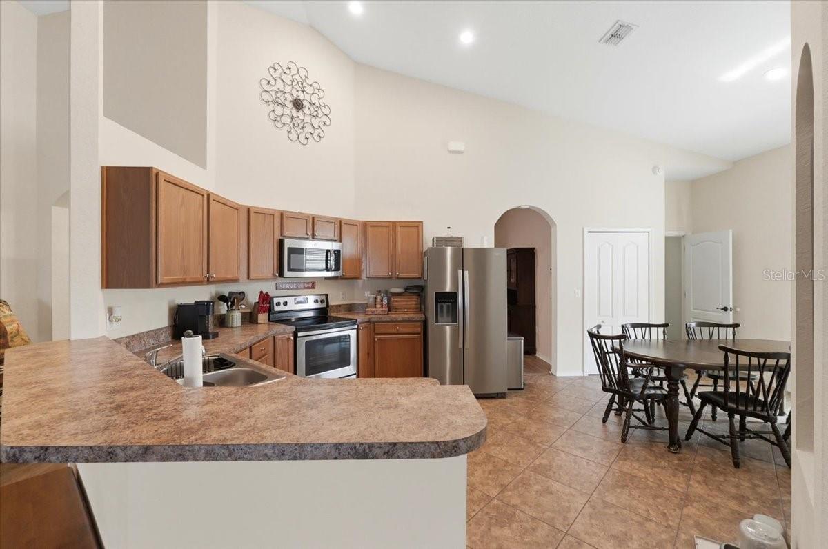 Image 17 of 60 For 1789 Kingsmill Drive