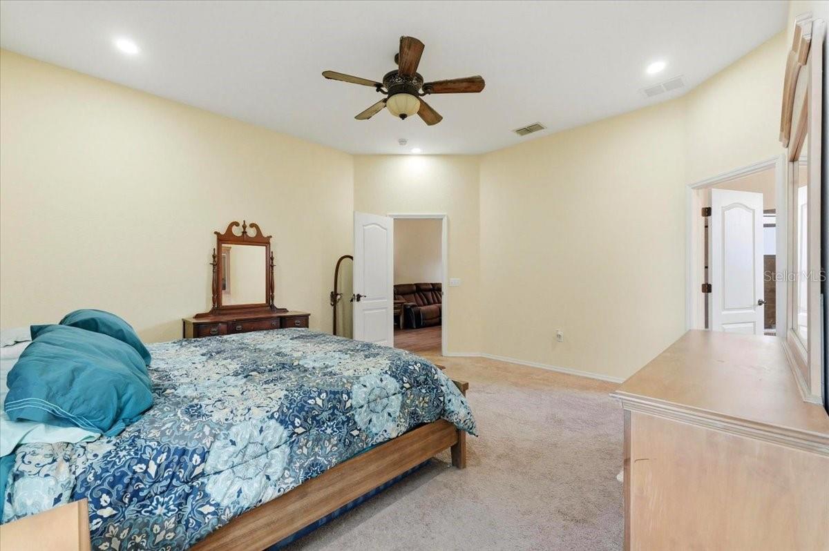 Image 27 of 60 For 1789 Kingsmill Drive