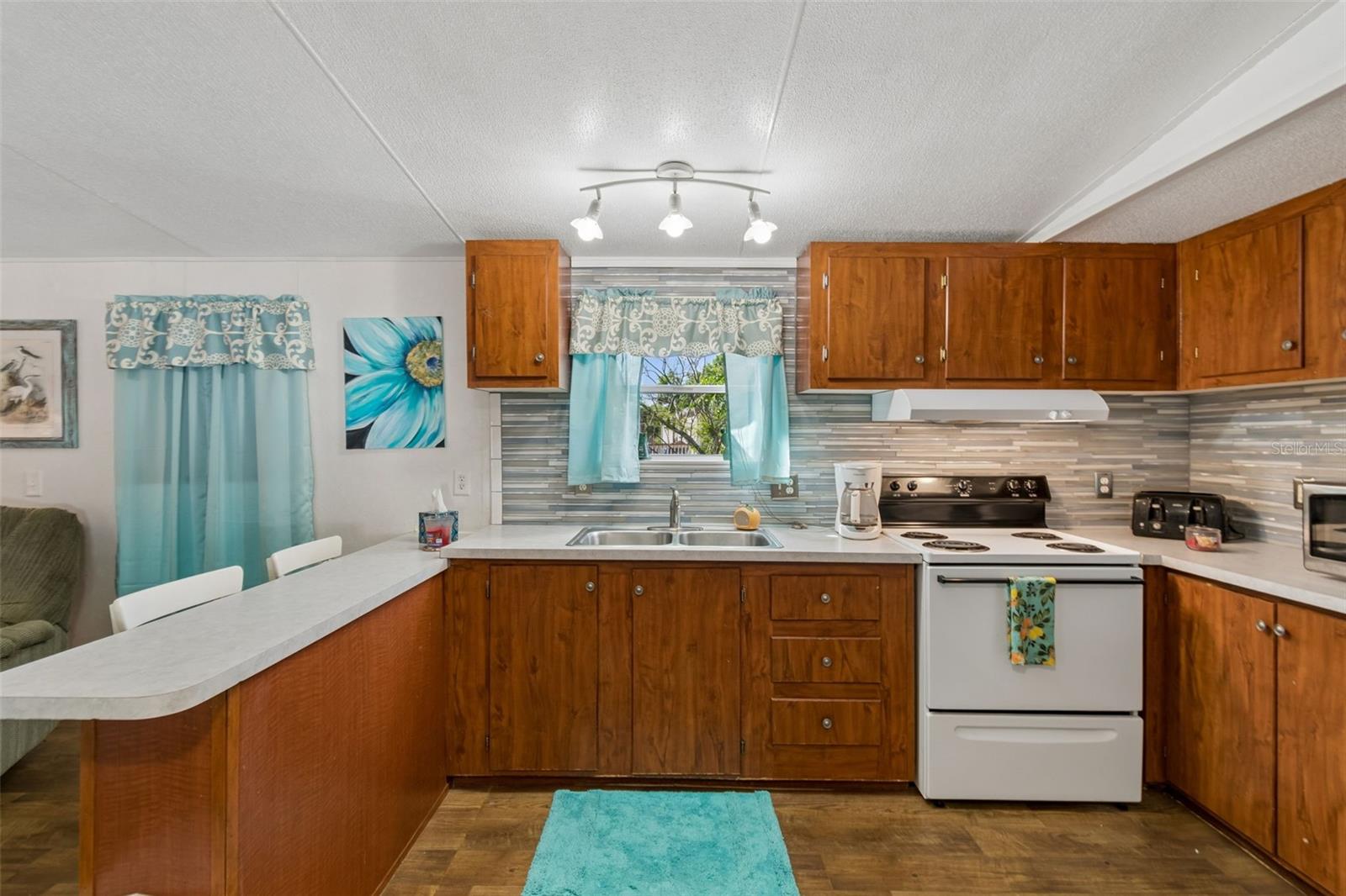 Image 13 of 29 For 1 Candlelight Loop