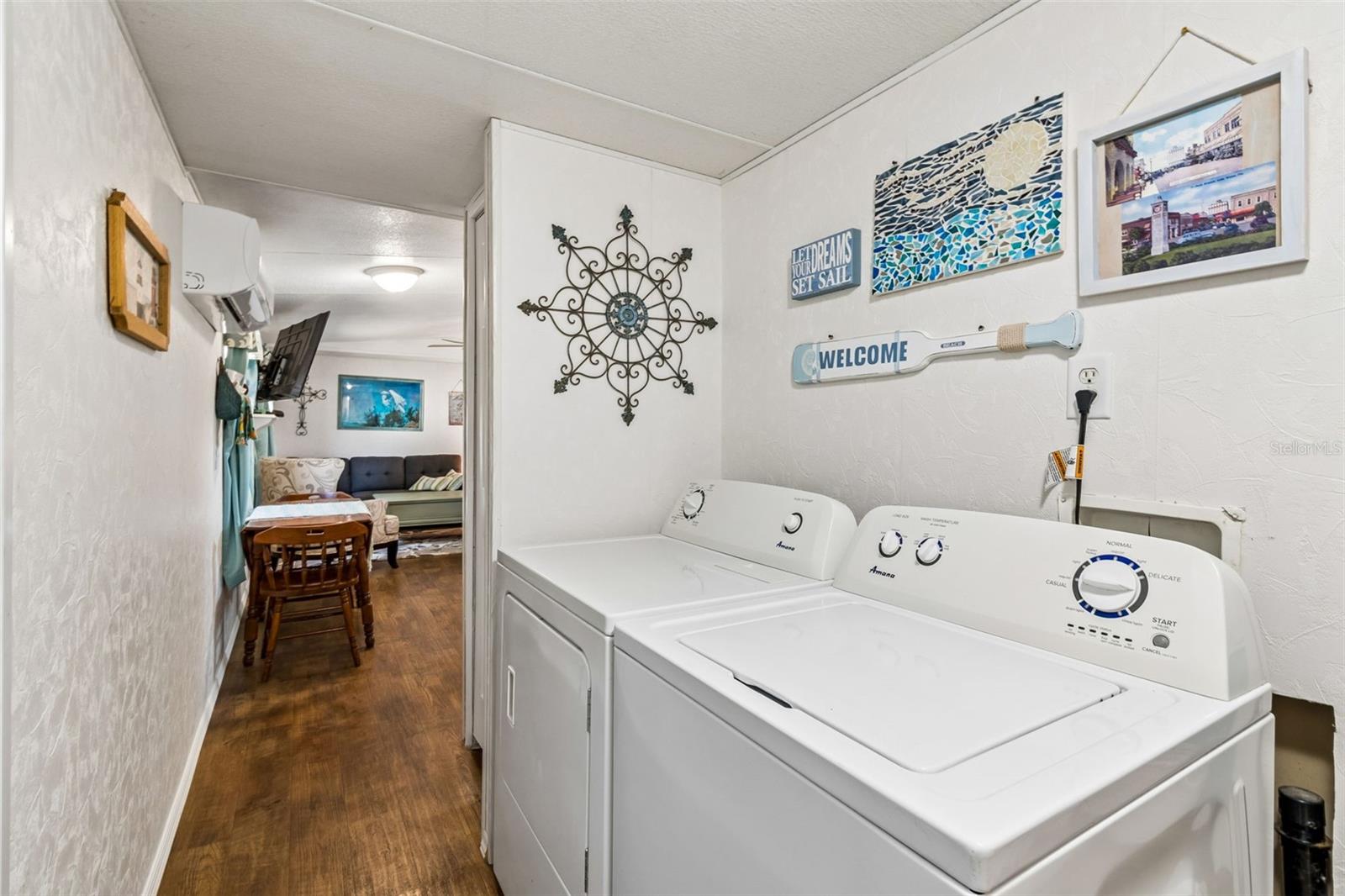 Image 18 of 29 For 1 Candlelight Loop