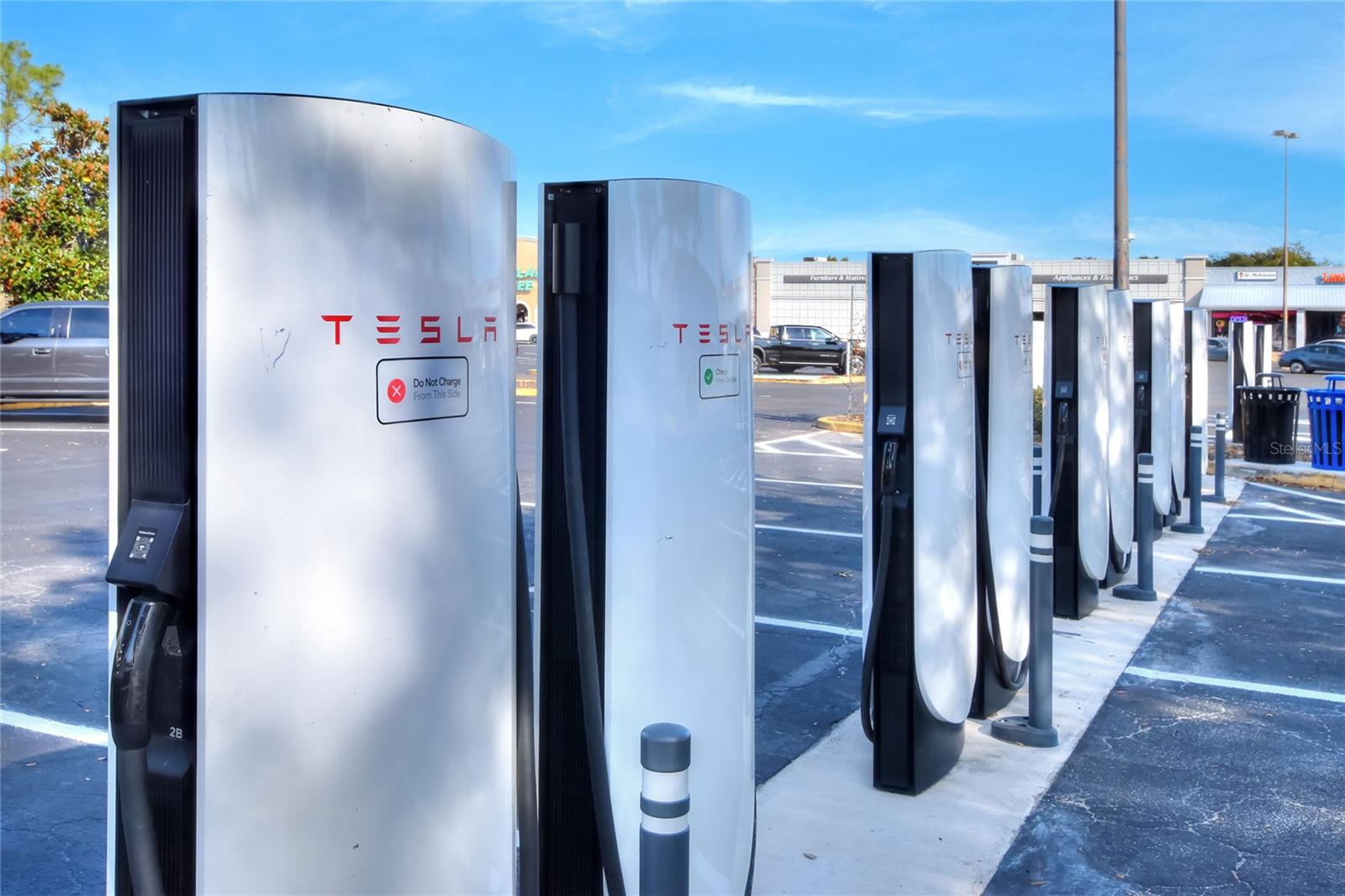 Image 6 of 31 For 1202 Broadway Avenue