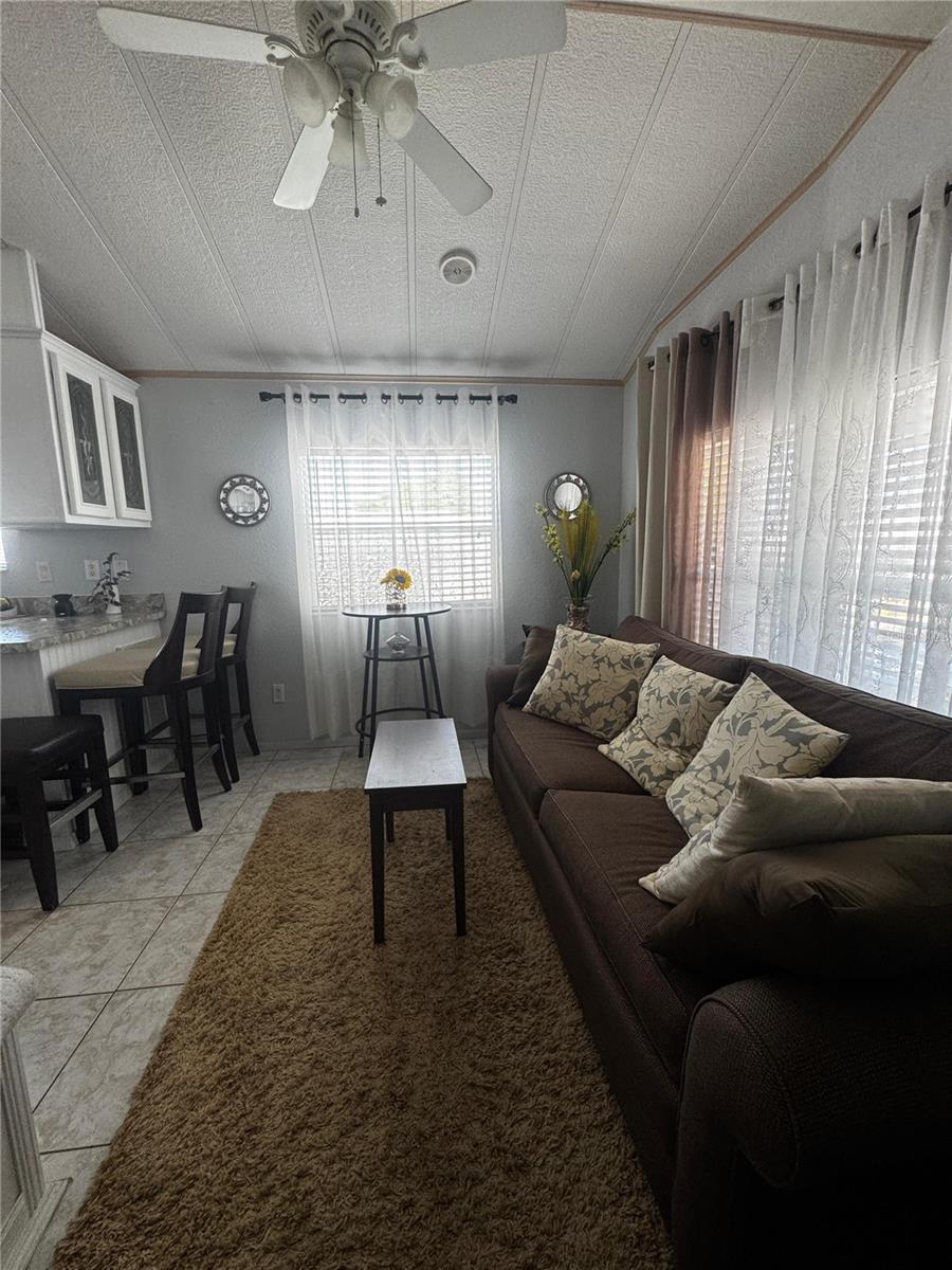 Image 25 of 48 For 123 Pansy Street