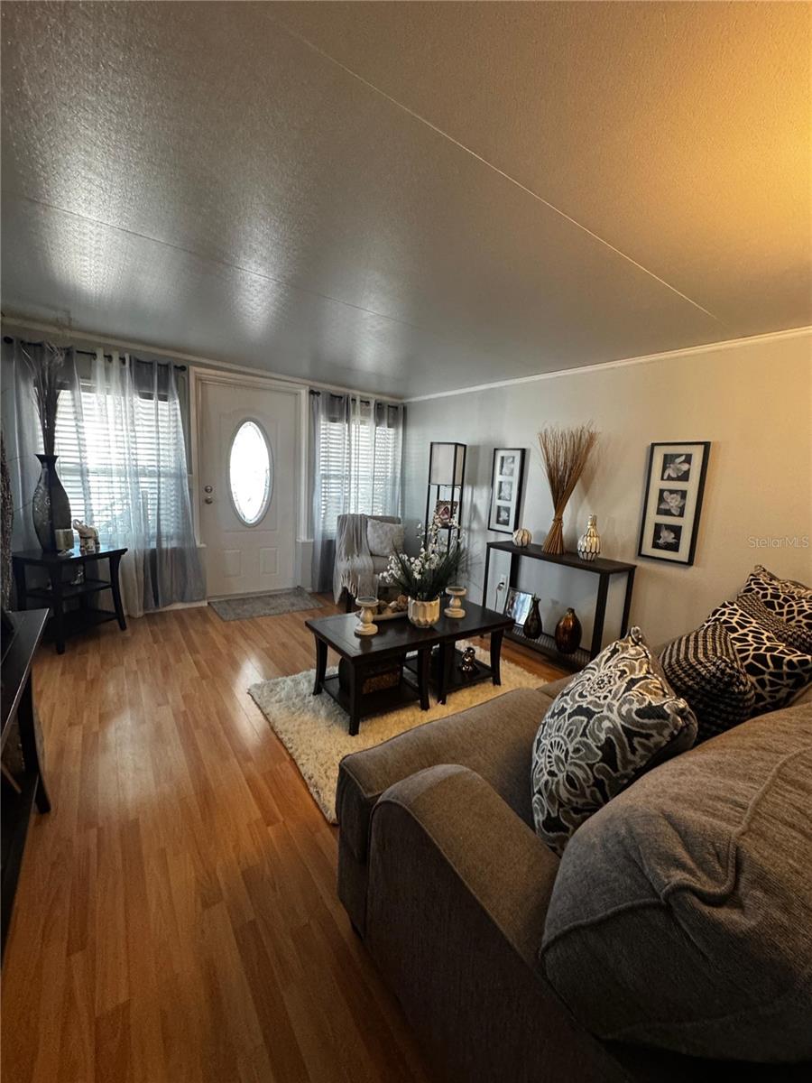 Image 29 of 48 For 123 Pansy Street