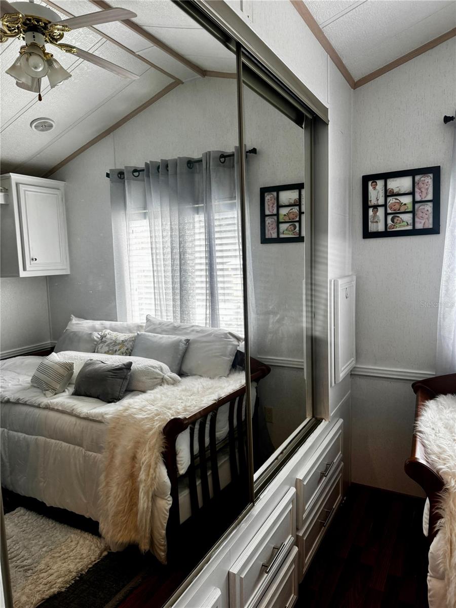 Image 35 of 48 For 123 Pansy Street