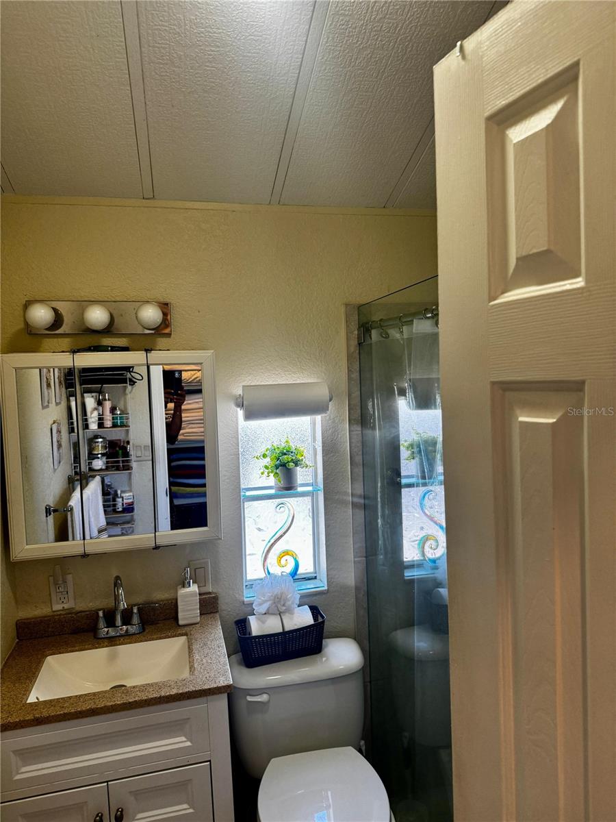 Image 43 of 48 For 123 Pansy Street