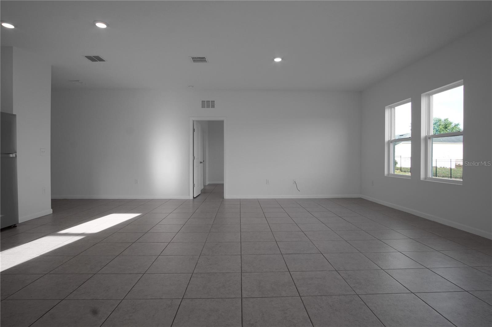 Image 10 of 27 For 456 Hennepin Loop