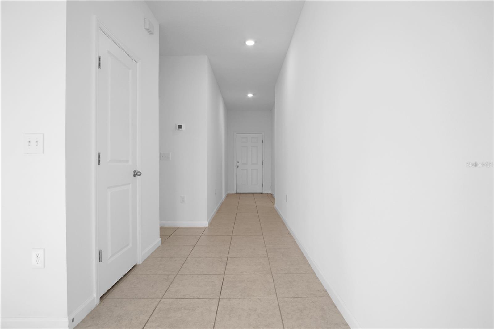 Image 18 of 27 For 456 Hennepin Loop