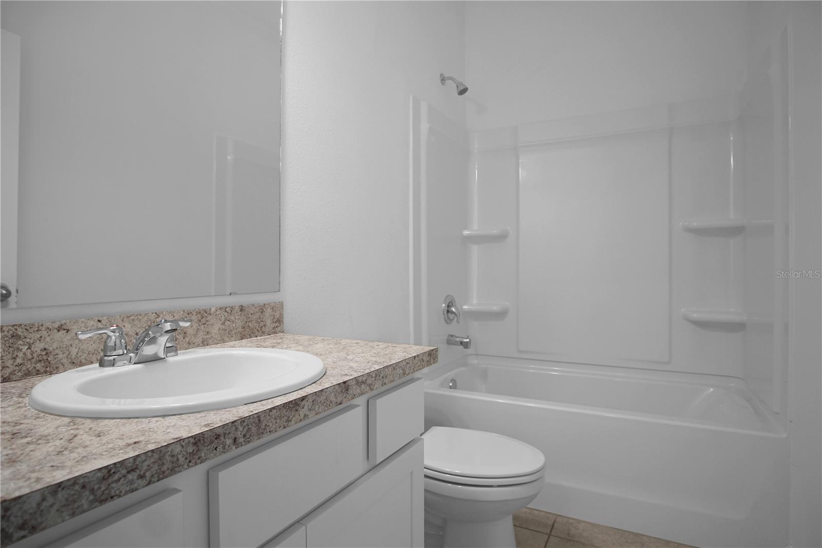 Image 21 of 27 For 456 Hennepin Loop