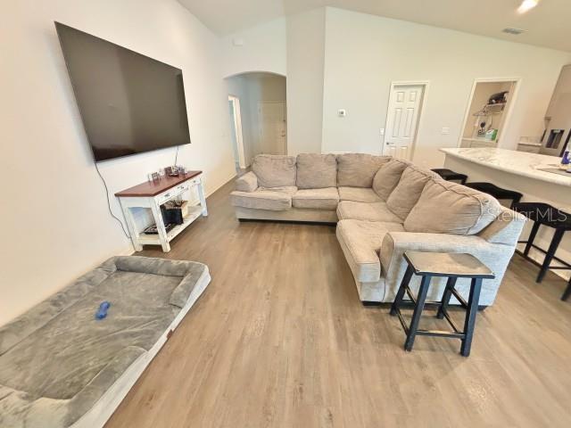 Image 13 of 21 For 737 Daphne Drive