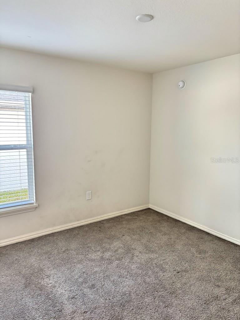 Image 14 of 21 For 737 Daphne Drive