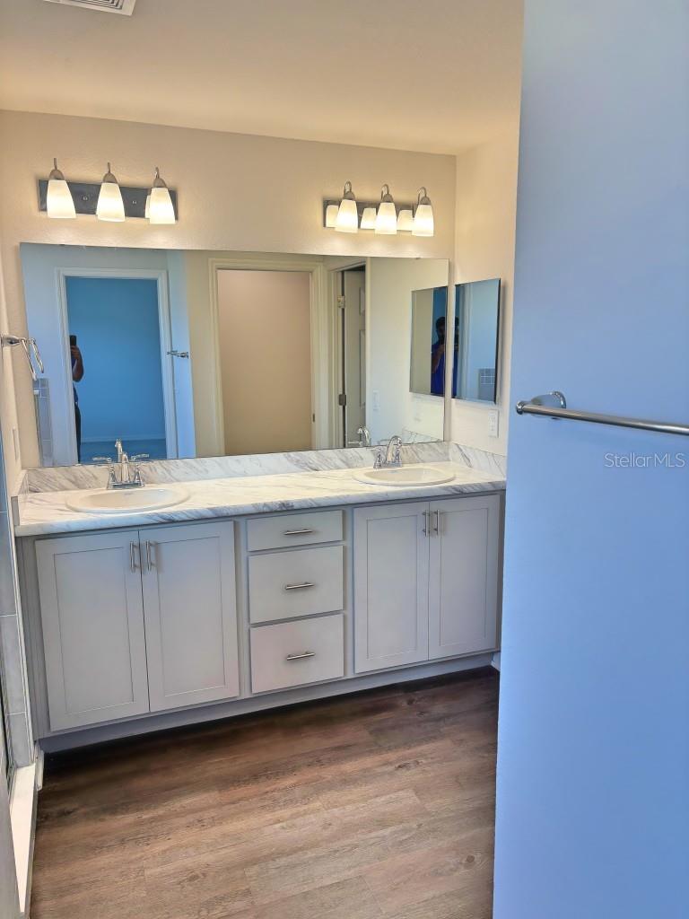 Image 19 of 21 For 737 Daphne Drive