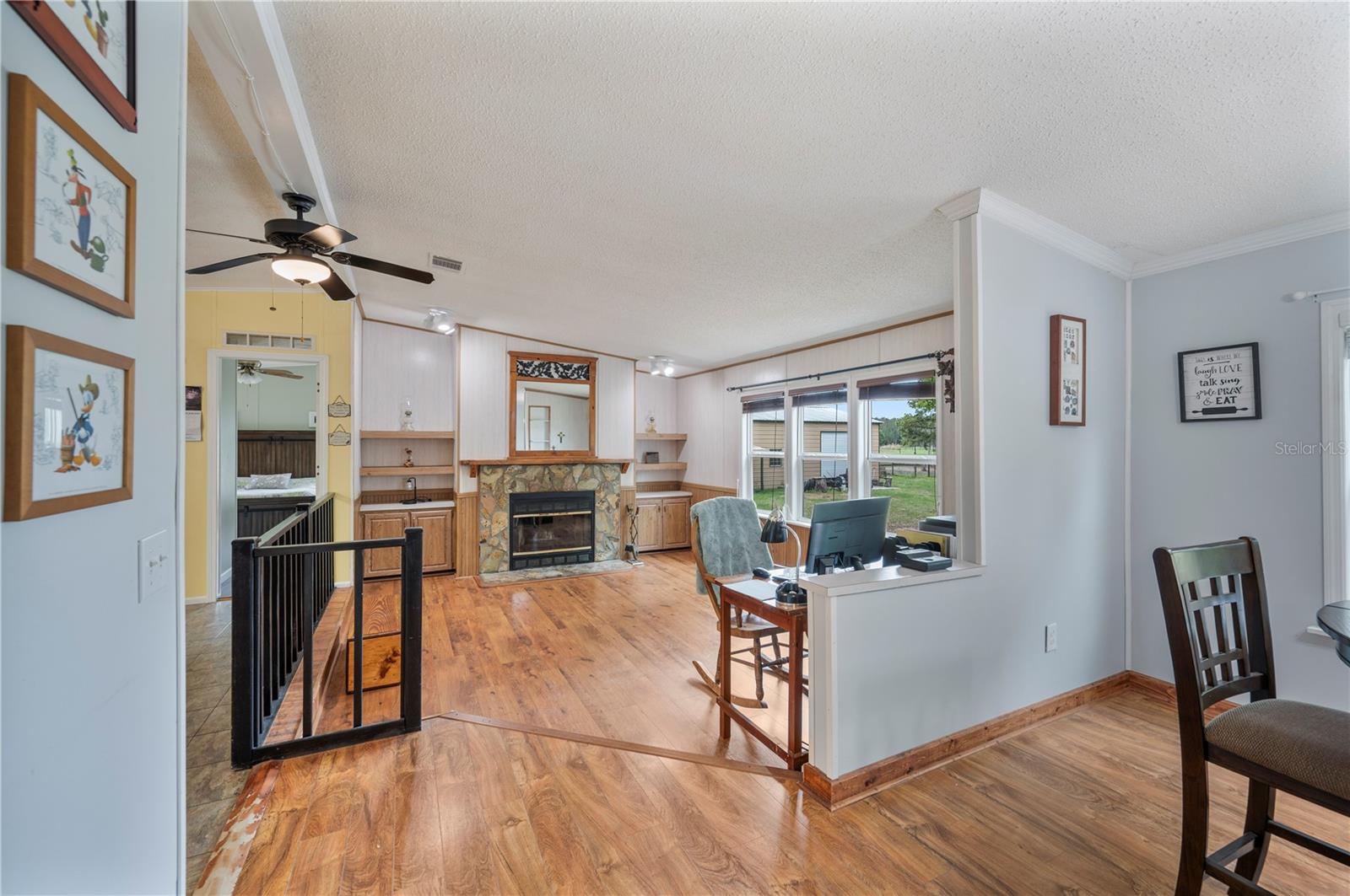 Image 12 of 59 For 16470 Crash Creek Road