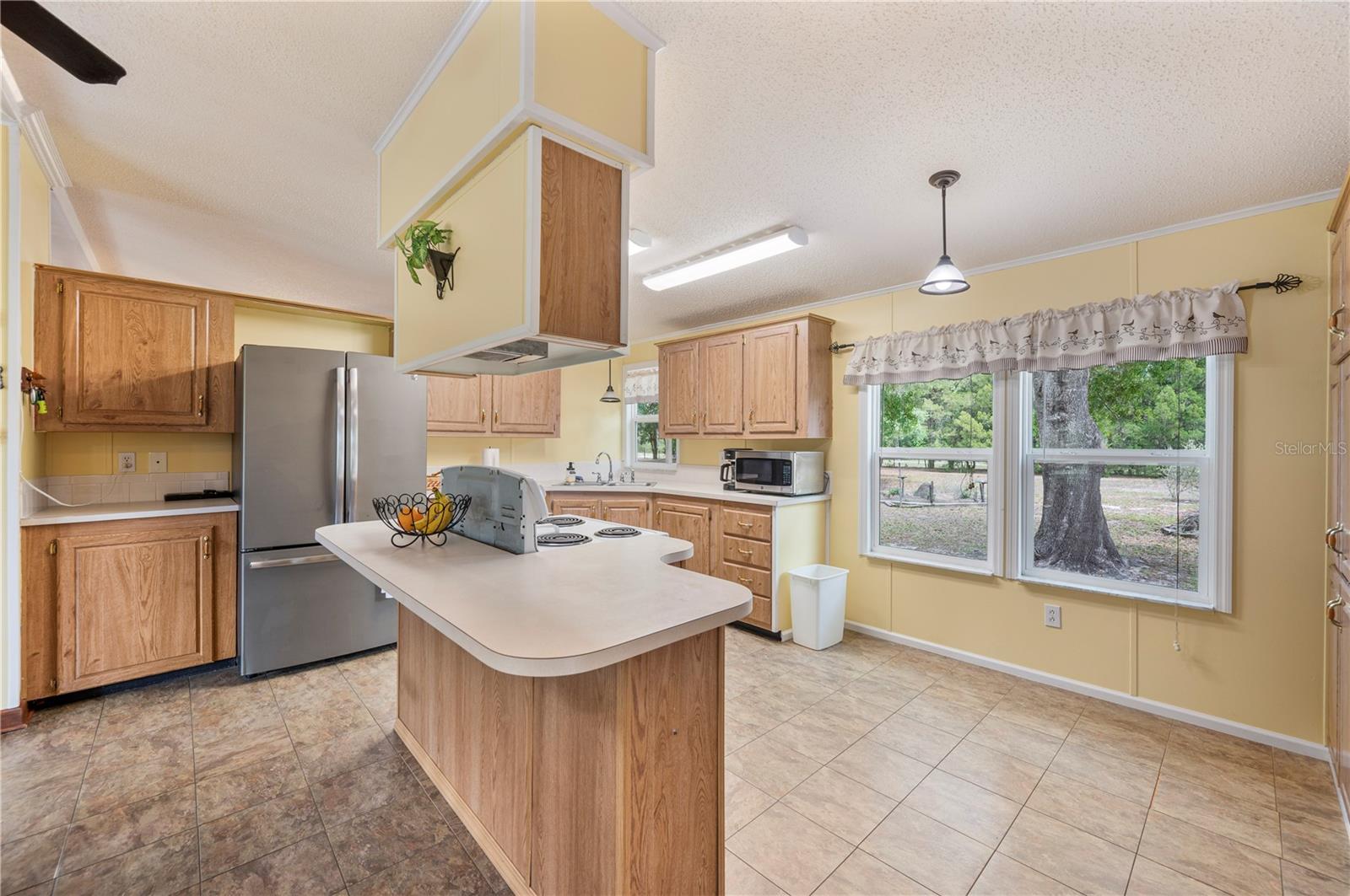 Image 15 of 59 For 16470 Crash Creek Road