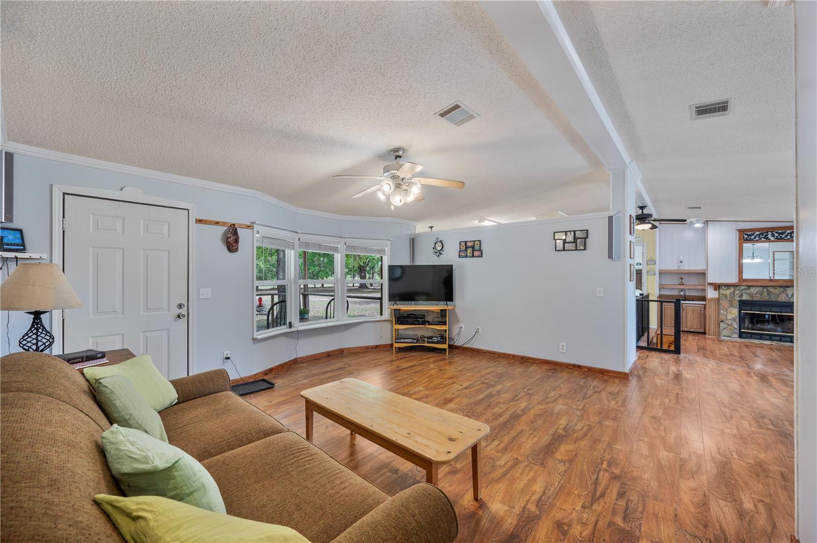 Image 8 of 59 For 16470 Crash Creek Road