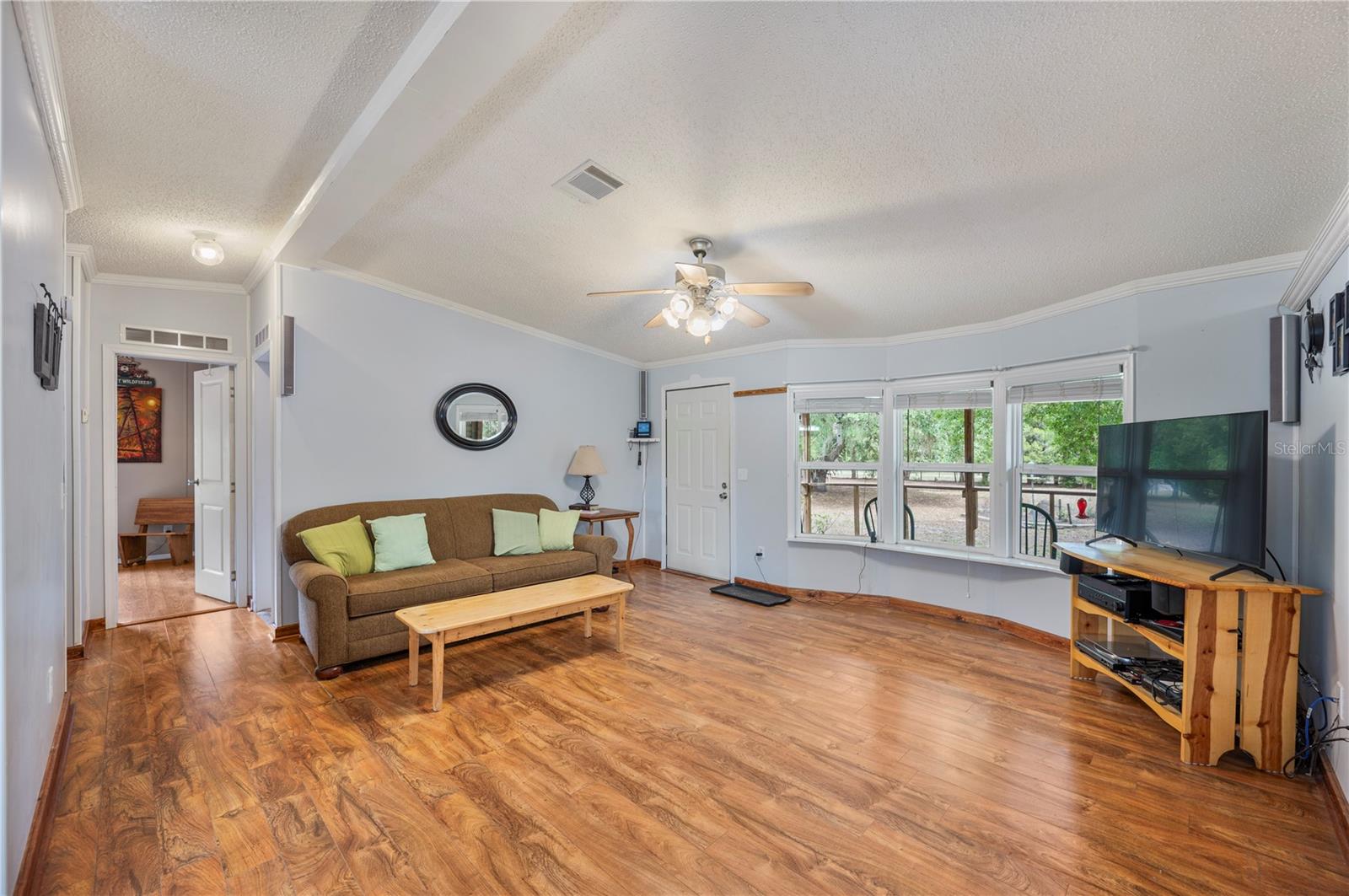 Image 9 of 59 For 16470 Crash Creek Road