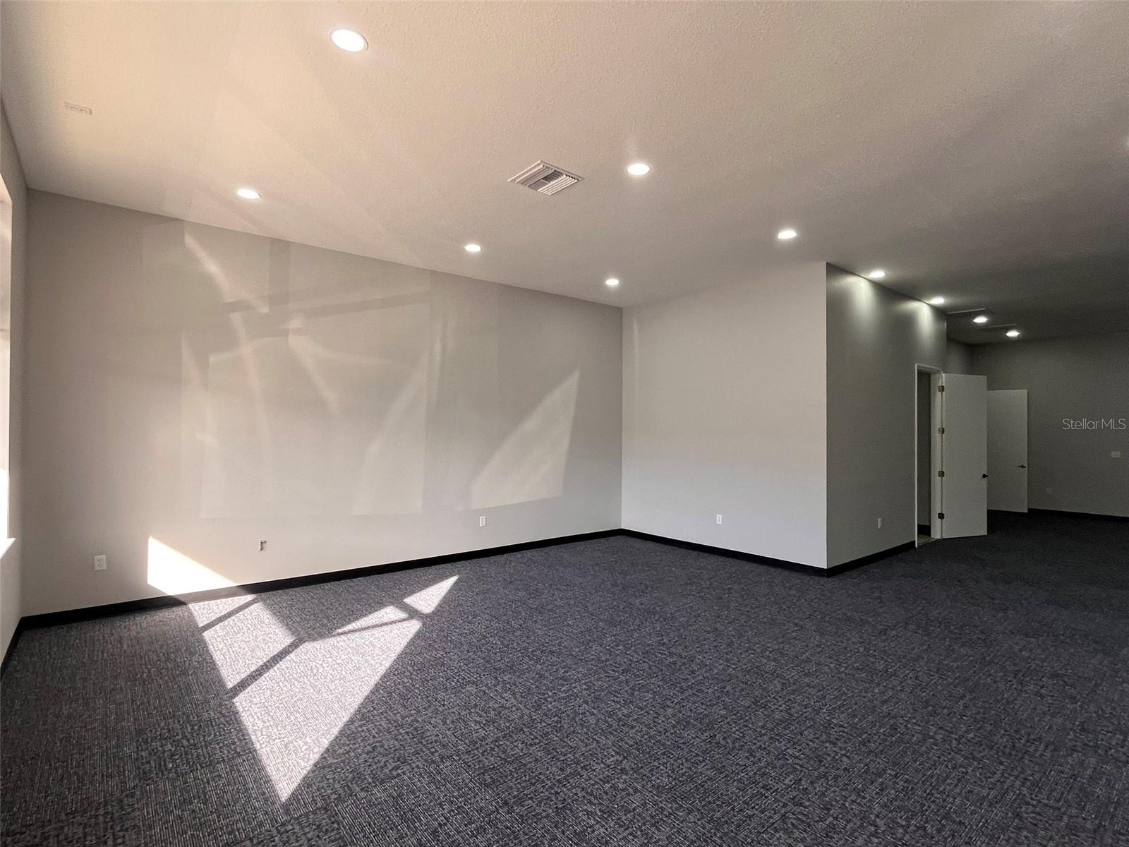 Image 4 of 12 For 2019 21 Street Nw