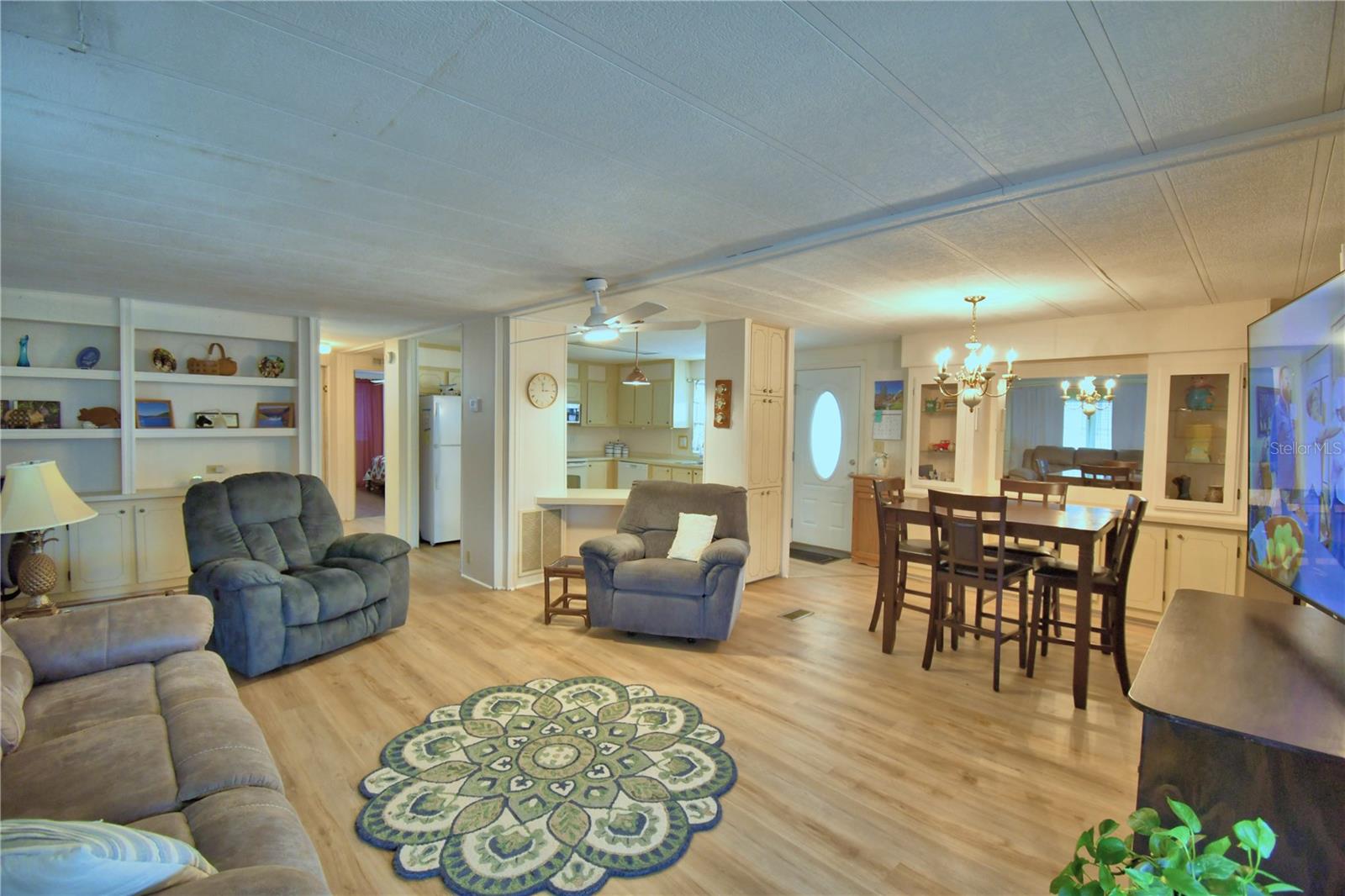 Image 20 of 63 For 6773 Brentwood Drive Ne